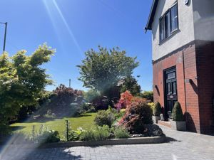 External- click for photo gallery